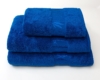 niebieski ręcznik